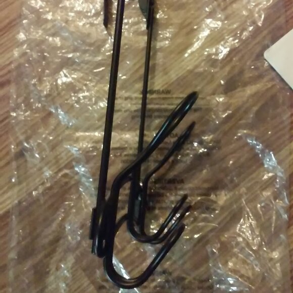 New Unused Mainstays Oil Rubbed Bronze Over The Door 3 Hook Rack - Picture 5 of 6